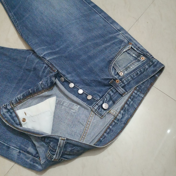 Original Levi's 501s straight fit jeans - Picture 3 of 7